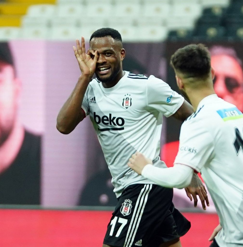 Beşiktaş İç Transferde Atağa Geçti