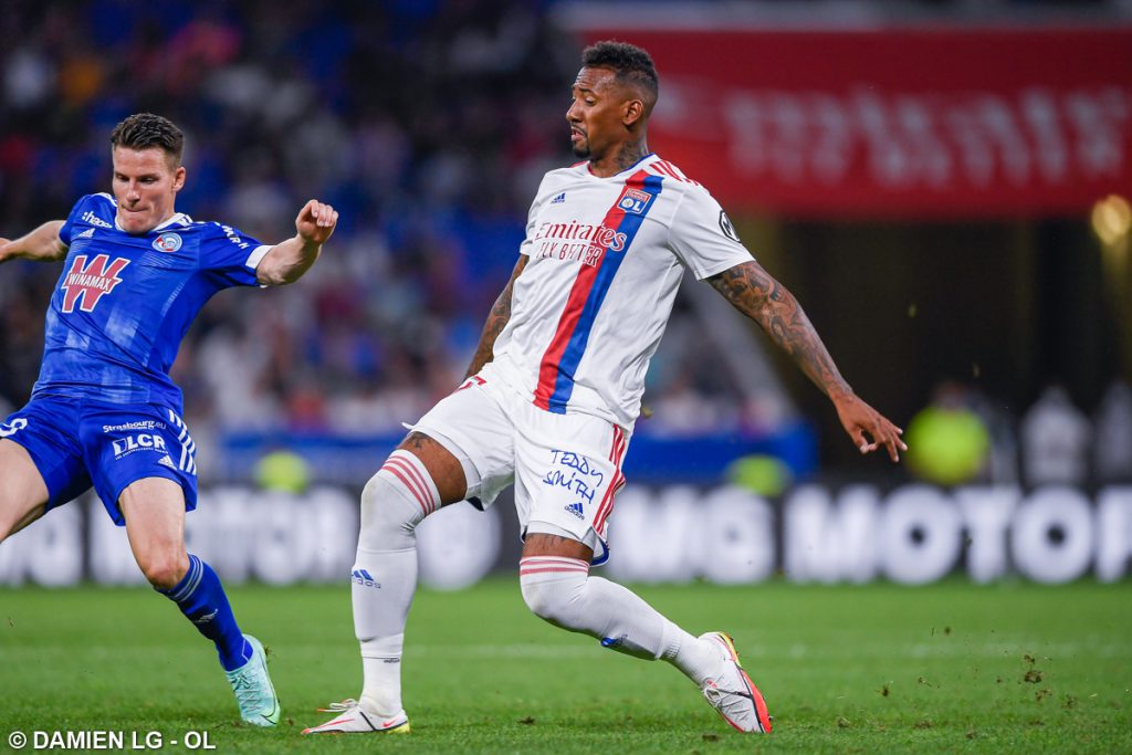 Lyon Sahasında Oynadığı Maçı Kazandı