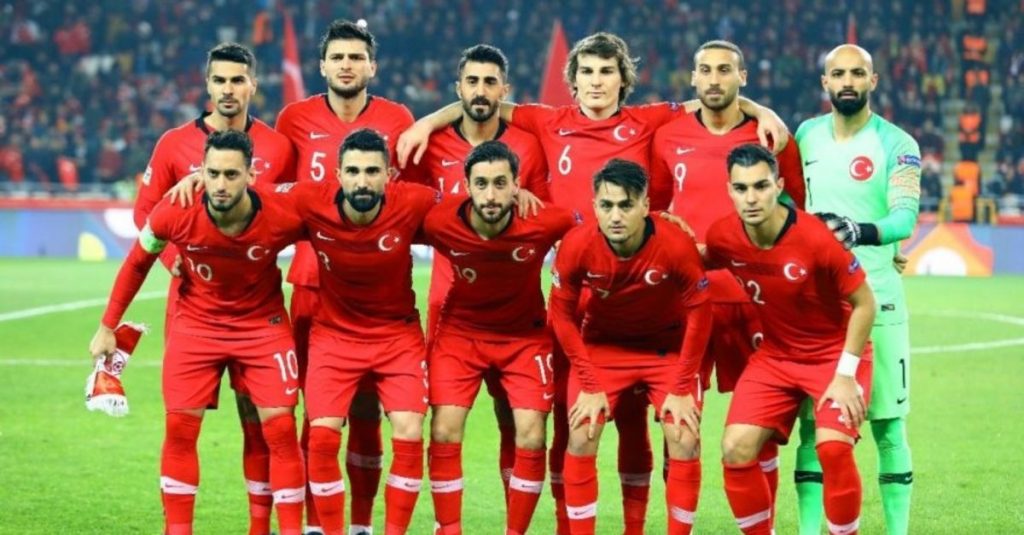 Türkiye Futbol Takımı Yine Olmadı Yine Yapamadı