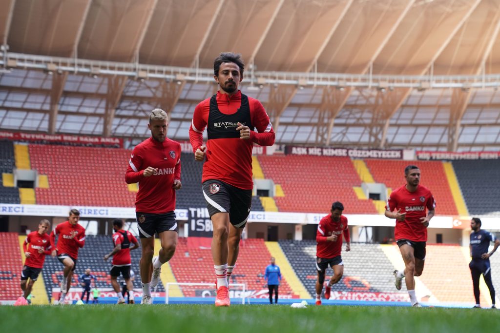 Gaziantep FK ve Altay Maç Öncesinde Hangi Durumda